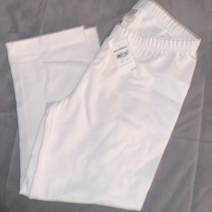 NWT white capri Hanna Andersson cotton pants.